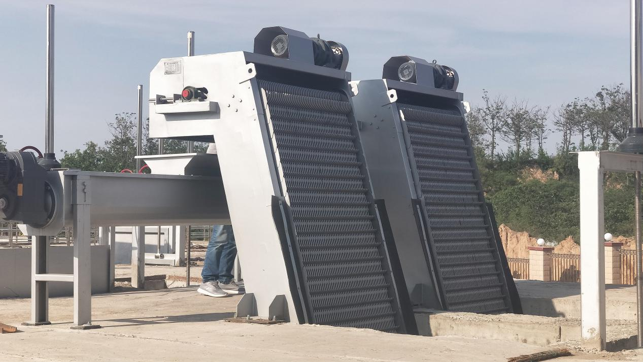 回轉式機械格柵怎么選型?